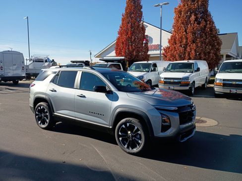 New 2026 Chevrolet Equinox RS w/ Convenience Package III image 9
