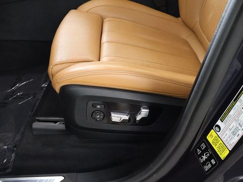 Used 2019 BMW X5 xDrive40i AWD/4WD image 36