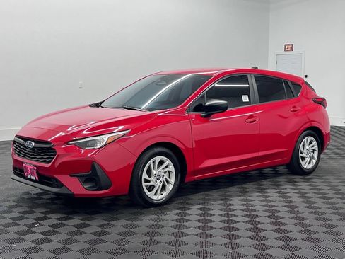Used 2025 Subaru Impreza 2.0i AWD/4WD image 1