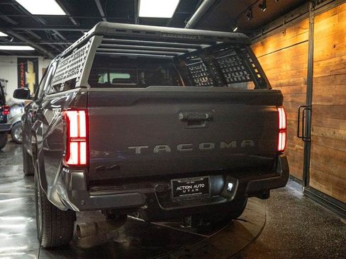Used 2024 Toyota Tacoma TRD Sport w/ TRD Sport Upgrade Package AWD/4WD image 6