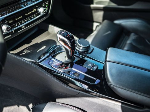 Used 2019 BMW M5 AWD/4WD image 30