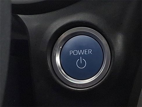 Used 2023 Toyota Sienna XLE image 20