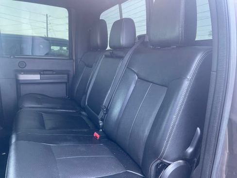 Used 2015 Ford F250 Lariat w/ Lariat Interior Package AWD/4WD image 26