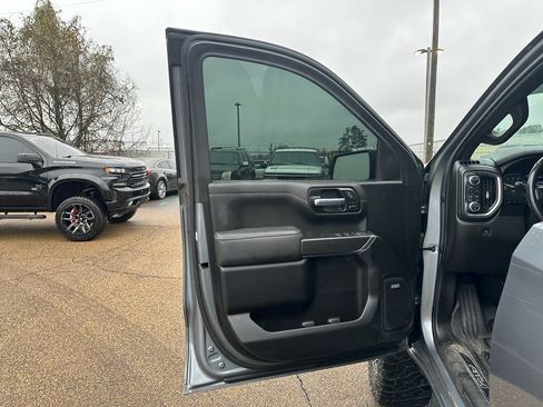 Used 2021 GMC Sierra 1500 AT4 w/ AT4 Value Package image 6