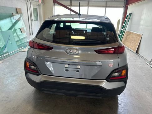 Used 2019 Hyundai Kona SE FWD image 4