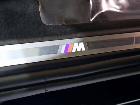 Used 2022 BMW X6 xDrive40i w/ Executive Package image 15