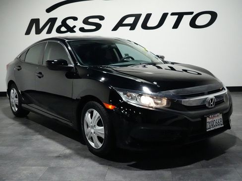 Used 2017 Honda Civic LX image 5