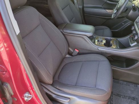 Used 2023 GMC Acadia SLE w/ Driver Convenience Package image 22