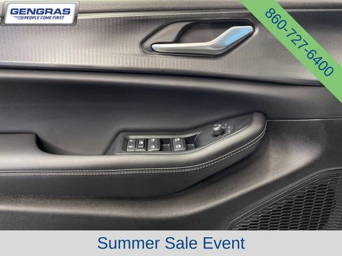 Used 2023 Jeep Grand Cherokee L Laredo AWD/4WD image 14
