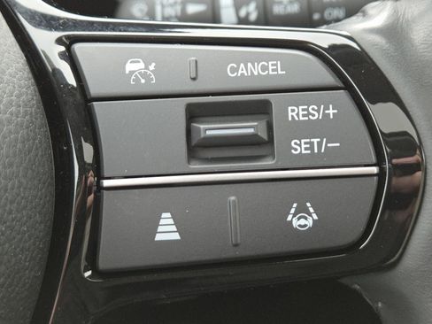 Used 2023 Honda CR-V EX-L image 8
