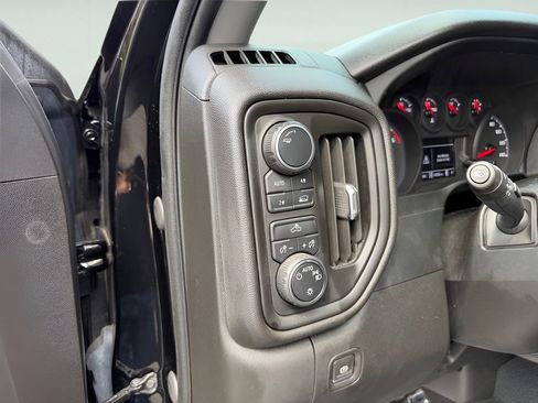 Used 2023 Chevrolet Silverado 1500 Custom w/ Rally Edition AWD/4WD image 17