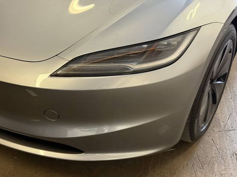 Used 2024 Tesla Model 3 Long Range AWD/4WD image 15