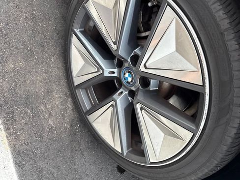 Used 2023 BMW i4 eDrive35 w/ Premium Package RWD image 5