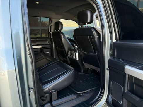 Used 2020 Ford F350 Lariat AWD/4WD image 27