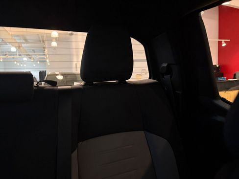 Used 2025 Toyota Tacoma TRD Off-Road image 36