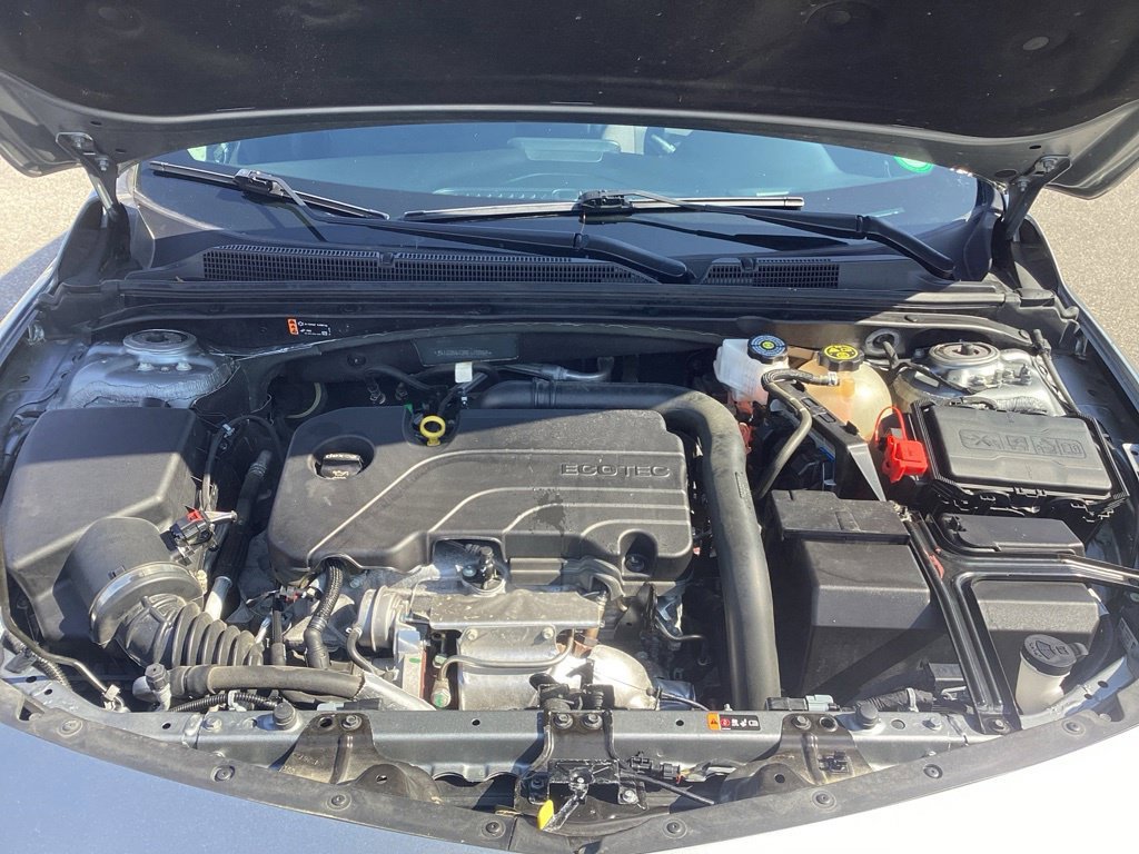 Used 2024 Chevrolet Malibu LT FWD image 25