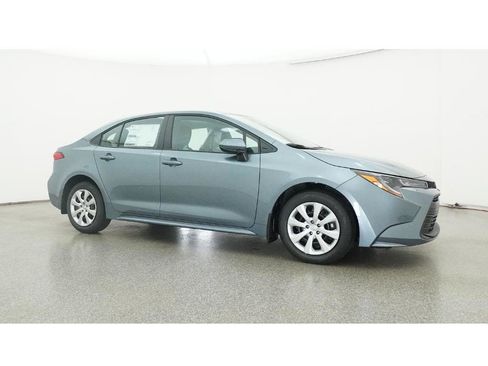 New 2026 Toyota Corolla LE image 28