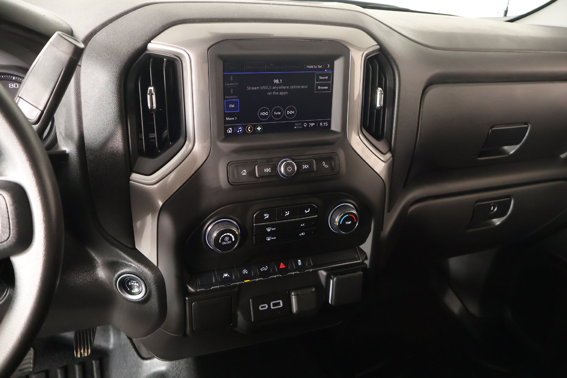 Used 2025 Chevrolet Silverado 1500 Custom AWD/4WD image 5