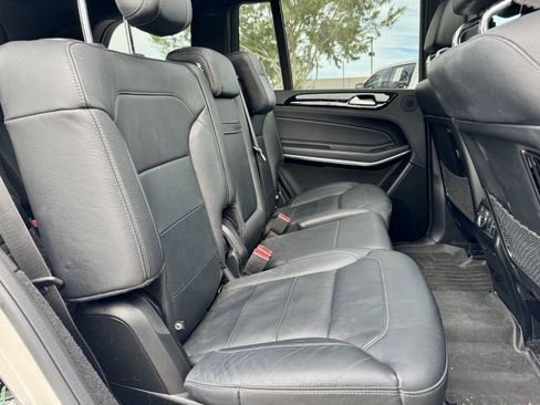 Used 2019 Mercedes-Benz GLS 550 GLS 550 image 16
