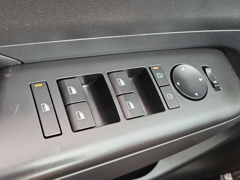 Certified 2024 Hyundai Kona SEL FWD image 17
