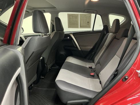 Used 2014 Toyota RAV4 XLE AWD/4WD image 22