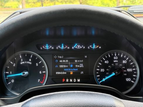 Used 2020 Ford Expedition XLT w/ Equipment Group 201A RWD image 28
