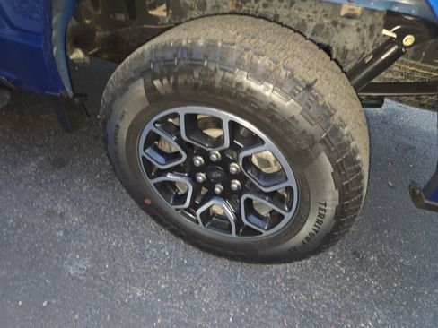 Used 2022 Ford F150 XLT w/ Equipment Group 302A High AWD/4WD image 9