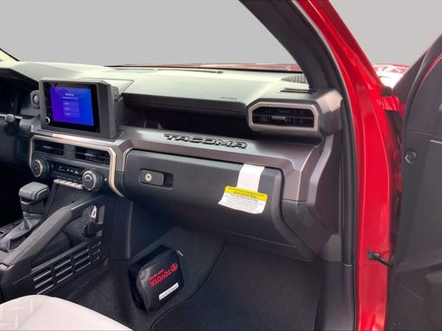 Used 2026 Toyota Tacoma SR5 AWD/4WD image 14