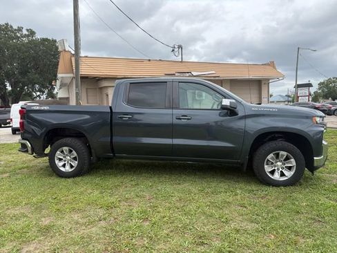 Used 2020 Chevrolet Silverado 1500 LT AWD/4WD image 4