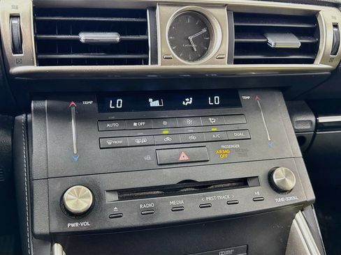 Used 2015 Lexus IS 250 w/ Navigation System Package RWD image 10