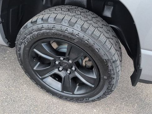 Used 2020 RAM 1500 Big Horn AWD/4WD image 17