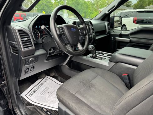 Used 2019 Ford F150 XLT w/ Equipment Group 302A Luxury AWD/4WD image 11