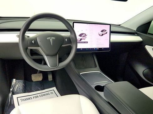 Used 2021 Tesla Model Y Long Range AWD/4WD image 12