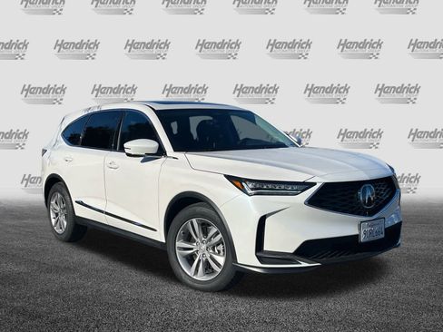 Used 2025 Acura MDX FWD image 2
