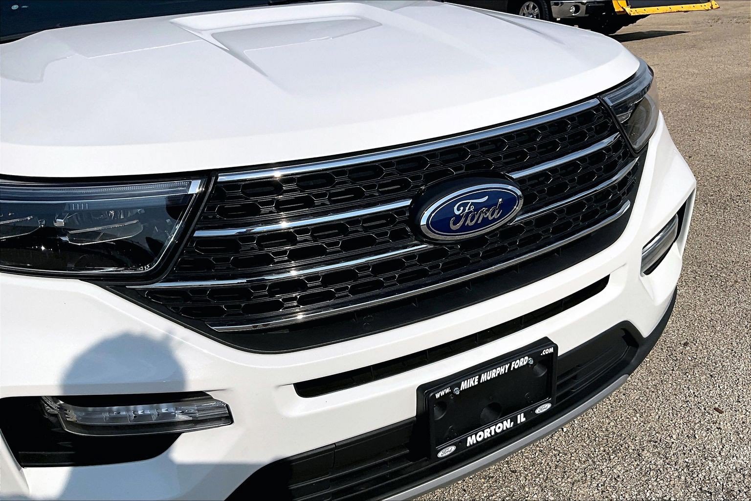 Used 2022 Ford Explorer XLT AWD/4WD image 32