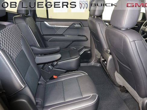 Certified 2024 GMC Acadia Denali image 18