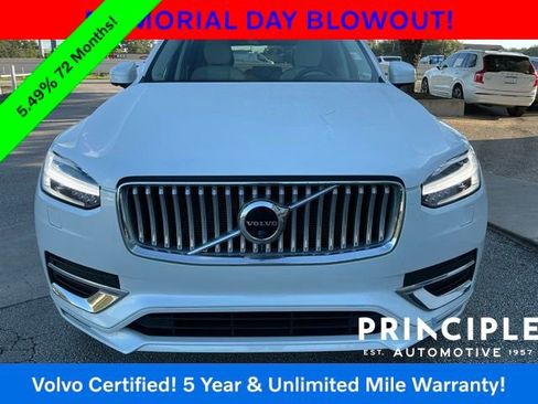 Certified 2023 Volvo XC90 B5 Plus w/ Protection Package Premier AWD/4WD image 9