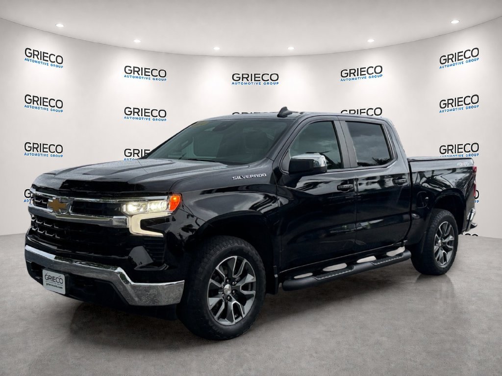 Used 2024 Chevrolet Silverado 1500 LT AWD/4WD image 3