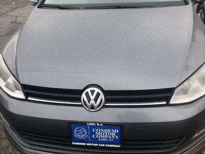 Used 2015 Volkswagen Golf SE