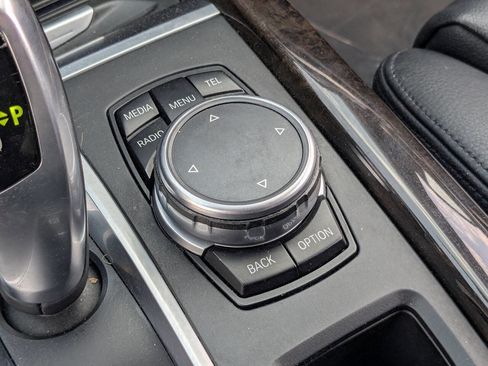 Used 2016 BMW X5 xDrive40e image 29