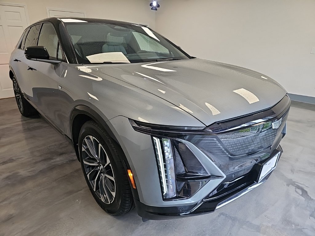 Certified 2024 Cadillac Lyriq Sport AWD/4WD image 1