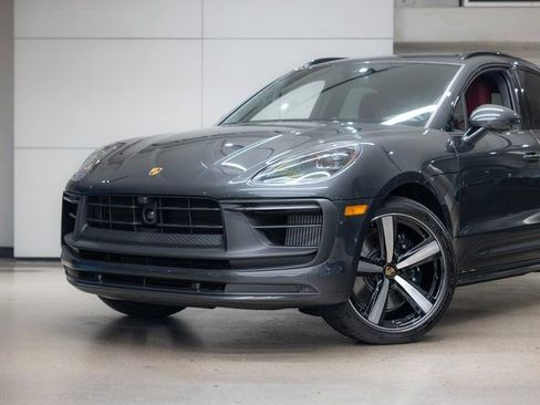 New 2026 Porsche Macan GTS image 19