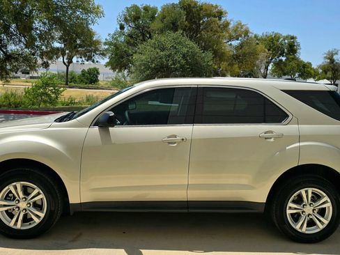 Used 2015 Chevrolet Equinox LS FWD image 9