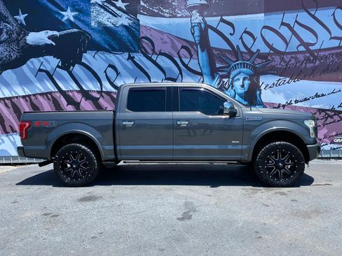 Used 2015 Ford F150 Platinum w/ Equipment Group 701A Luxury AWD/4WD image 1