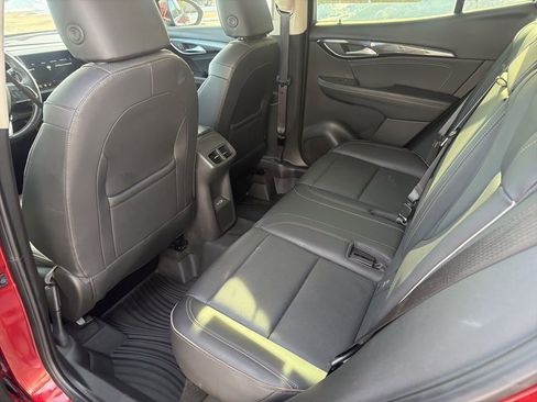 Used 2023 Buick Envision Essence FWD image 14
