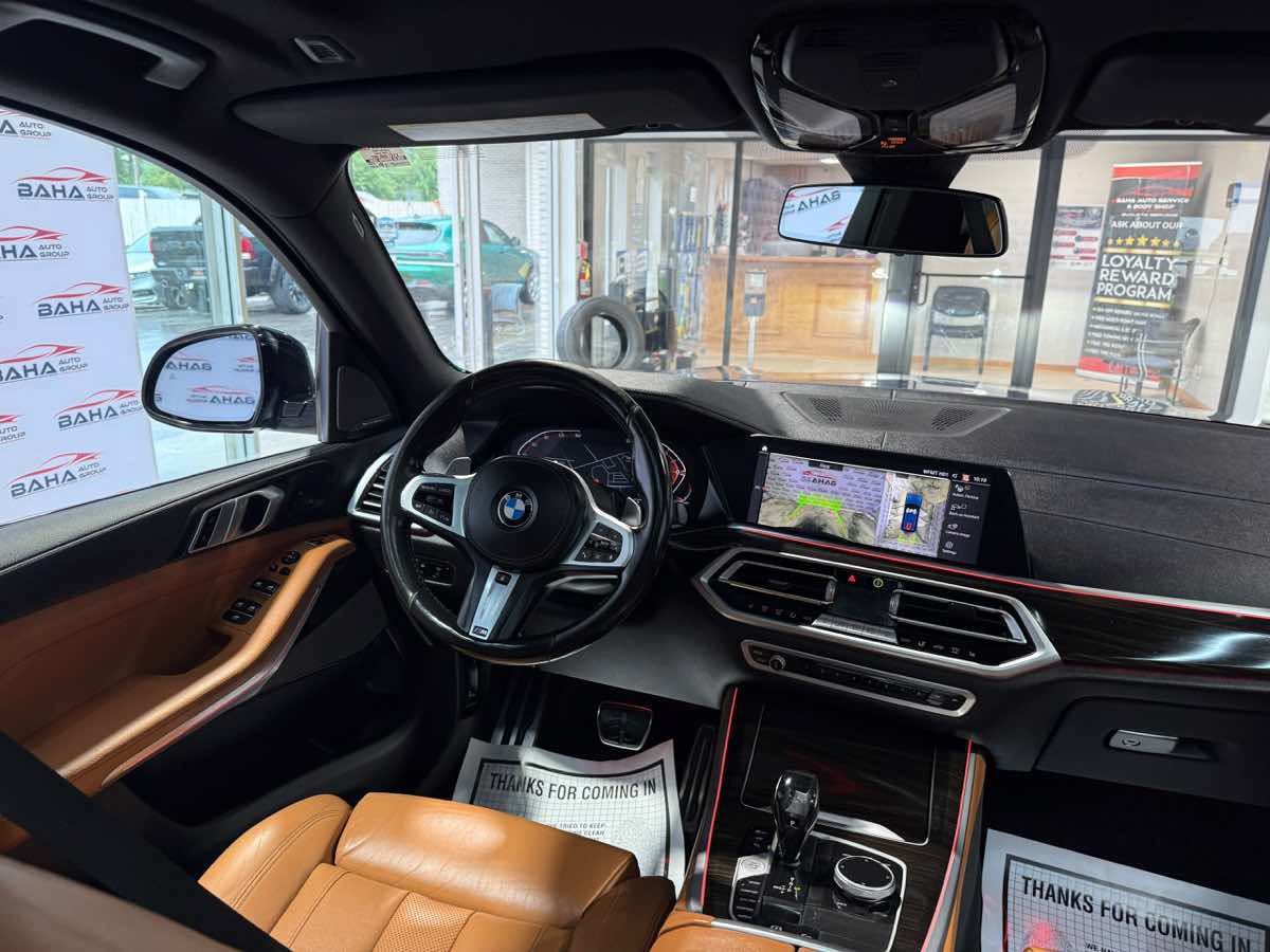 Used 2021 BMW X5 xDrive40i w/ M Sport Package AWD/4WD image 26
