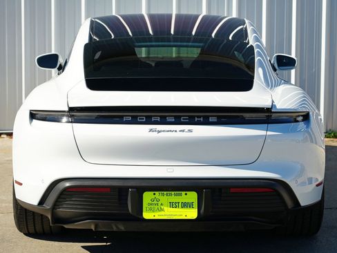 Used 2020 Porsche Taycan 4S image 53
