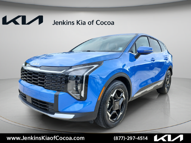Certified 2026 Kia Sportage EX FWD image 11