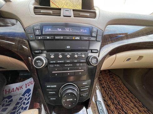 Used 2010 Acura MDX w/ Technology Package AWD/4WD image 18