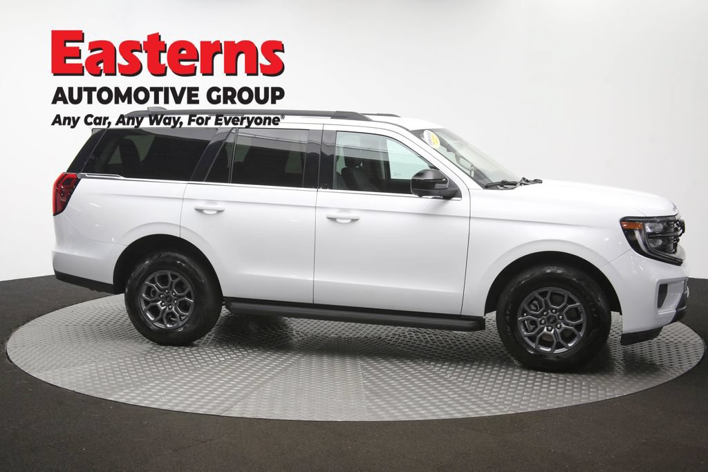 Used 2025 Ford Expedition Active AWD/4WD image 47